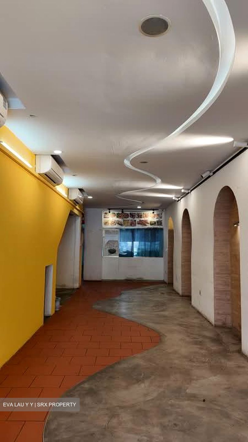 Geylang Road (D14), Shop House #566802331